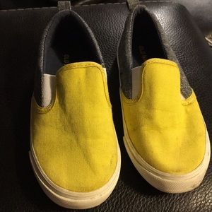Old navy slip on sneakers